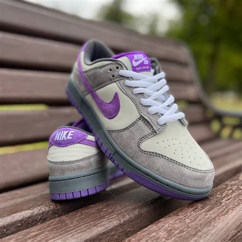 Nike SB low purple pigeon